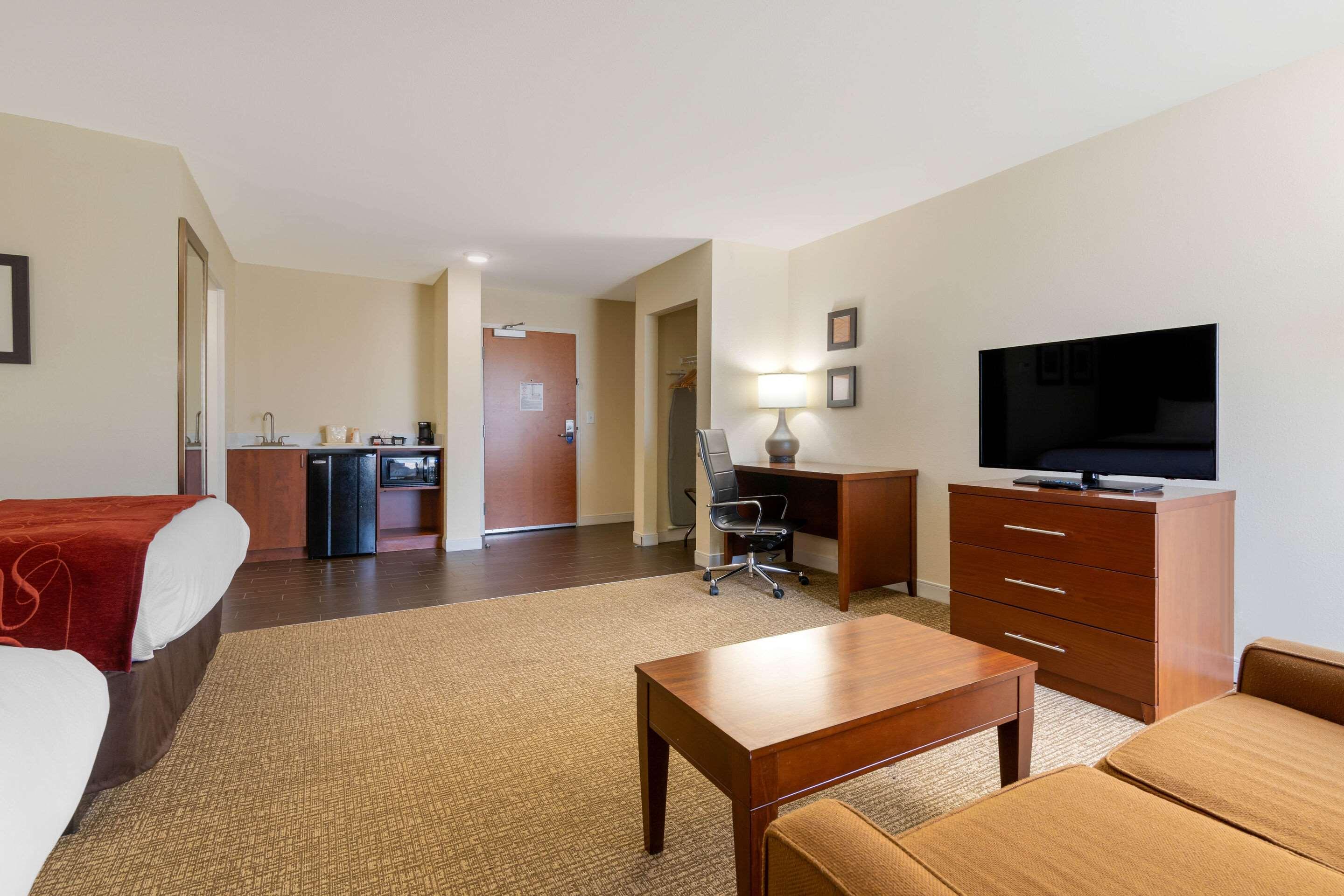Comfort Inn & Suites Macon West Eksteriør billede