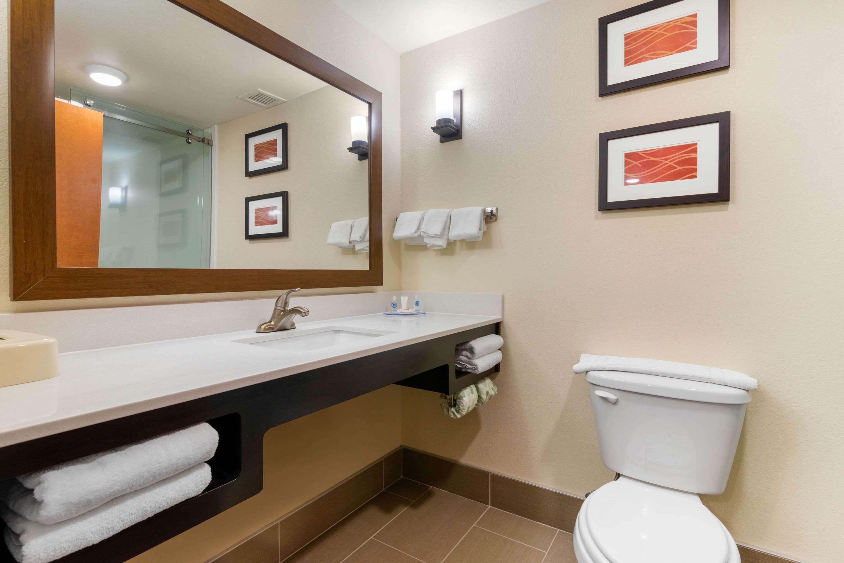 Comfort Inn & Suites Macon West Eksteriør billede