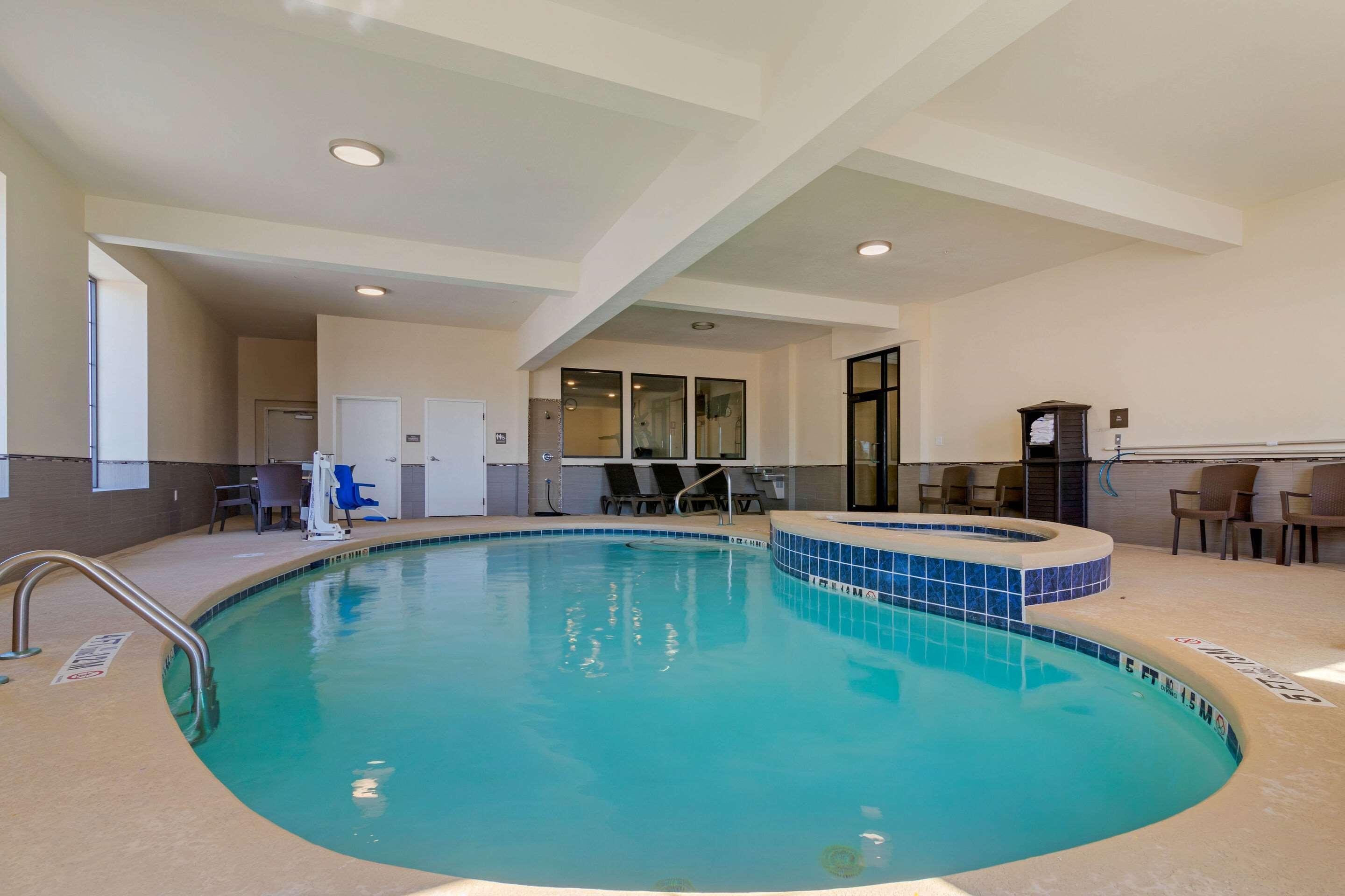 Comfort Inn & Suites Macon West Eksteriør billede